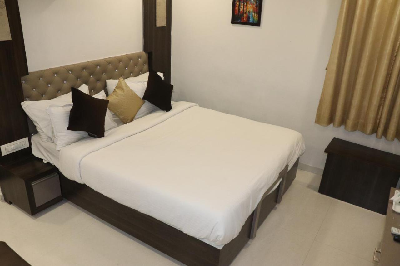 Hotel Park Residency Vijayawāda Exterior foto