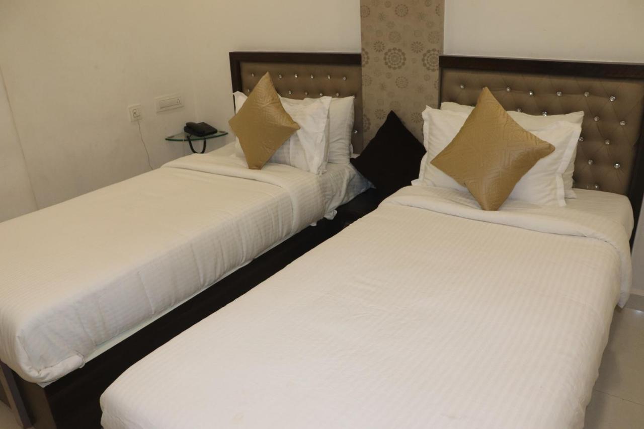 Hotel Park Residency Vijayawāda Exterior foto